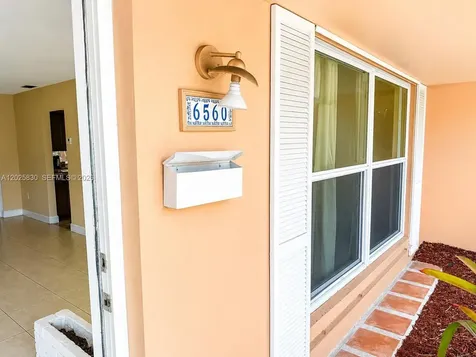6560 NW 25th Court Sunrise FL 33313