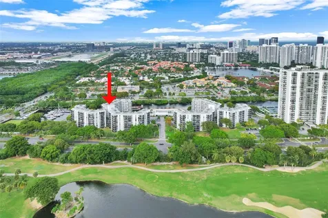 3401 N Country Club Drive Aventura FL 33180