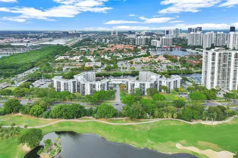 3401 N Country Club Drive Aventura FL 33180
