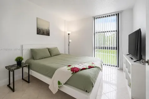 3401 N Country Club Drive Aventura FL 33180