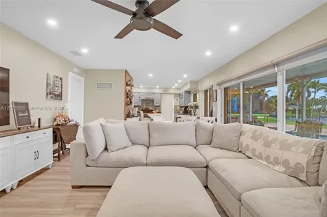 4890 SW 104th Avenue Cooper City FL 33328