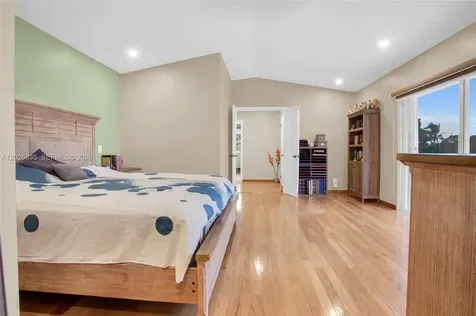 4890 SW 104th Avenue Cooper City FL 33328