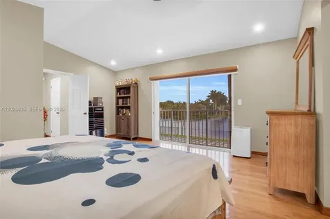 4890 SW 104th Avenue Cooper City FL 33328