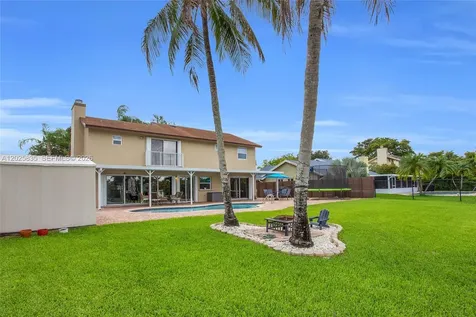 4890 SW 104th Avenue Cooper City FL 33328