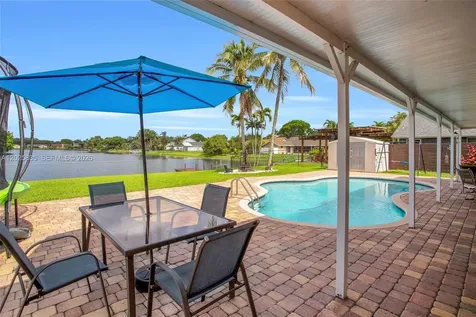 4890 SW 104th Avenue Cooper City FL 33328