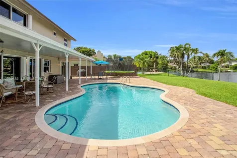 4890 SW 104th Avenue Cooper City FL 33328