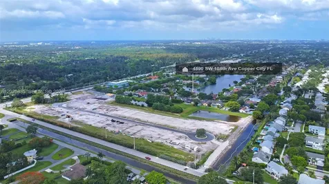 4890 SW 104th Avenue Cooper City FL 33328