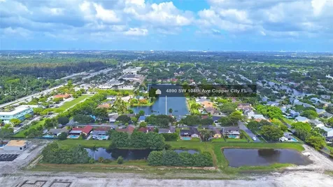 4890 SW 104th Avenue Cooper City FL 33328