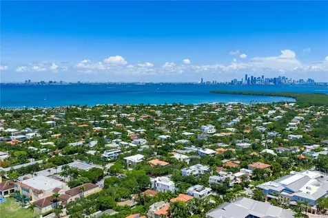 571 Glenridge Road Key Biscayne FL 33149