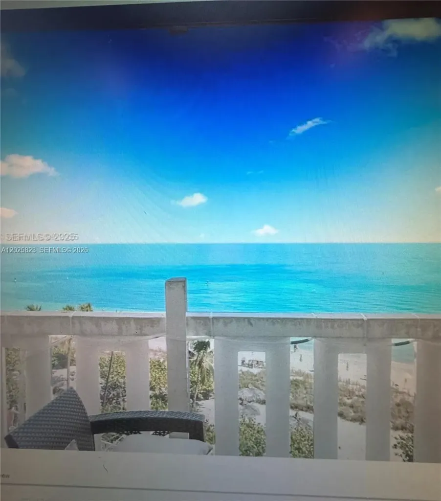 1111 Crandon Boulevard Key Biscayne FL 33149
