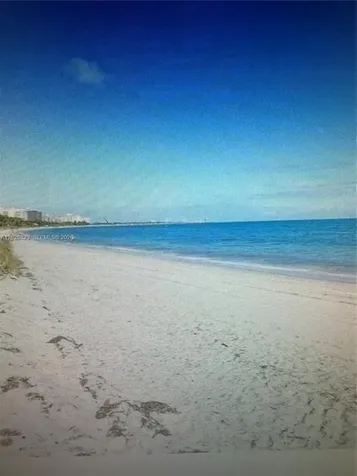 1111 Crandon Boulevard Key Biscayne FL 33149