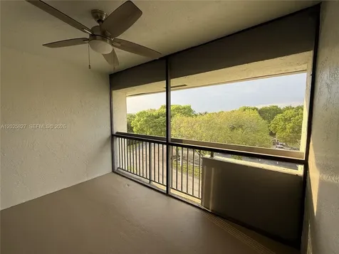 731 N Pine Island Road Plantation FL 33324