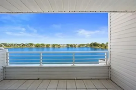 3425 NW 44th Street Oakland Park FL 33309