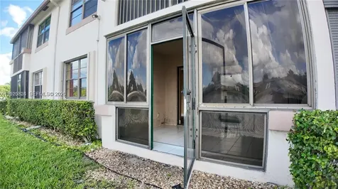 9577 W Mcnab Road Tamarac FL 33321