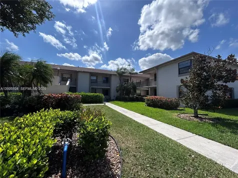 9577 W Mcnab Road Tamarac FL 33321