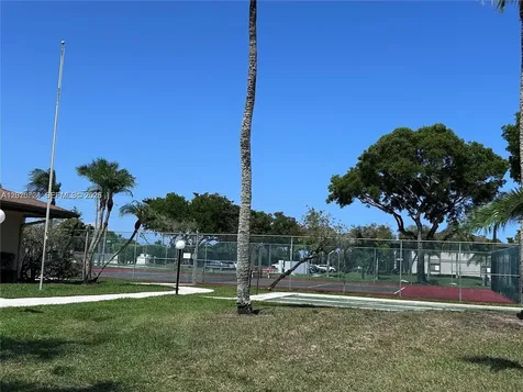 9577 W Mcnab Road Tamarac FL 33321