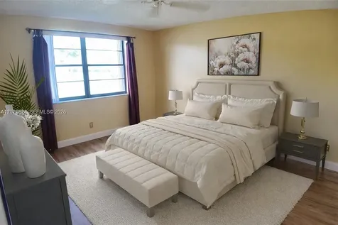 9577 W Mcnab Road Tamarac FL 33321