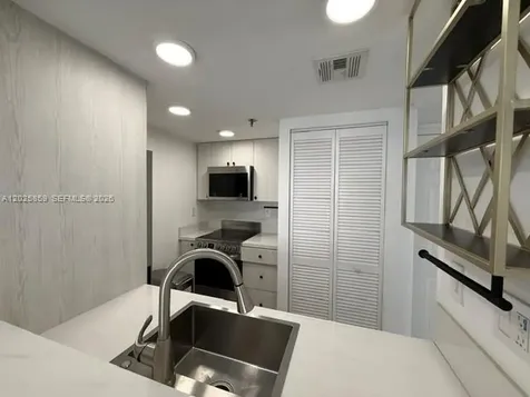 540 Brickell Key Drive Miami FL 33131