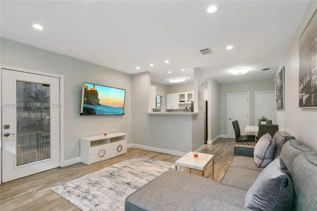 4201 Indian Creek Drive Miami Beach FL 33140