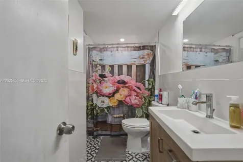 2855 Leonard Drive Aventura FL 33160