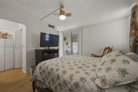 2855 Leonard Drive Aventura FL 33160