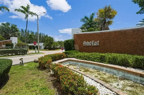 2855 Leonard Drive Aventura FL 33160