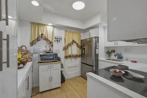 2855 Leonard Drive Aventura FL 33160