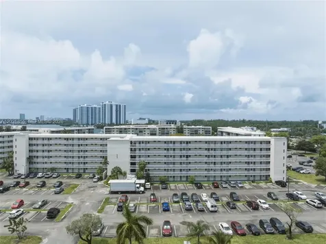 2855 Leonard Drive Aventura FL 33160