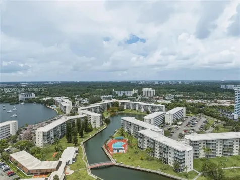 2855 Leonard Drive Aventura FL 33160