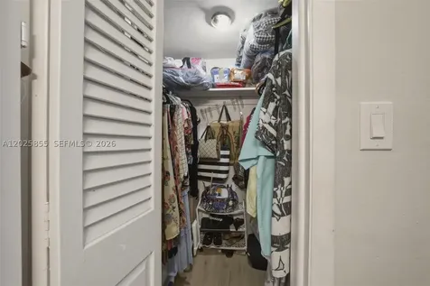 2855 Leonard Drive Aventura FL 33160