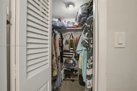 2855 Leonard Drive Aventura FL 33160