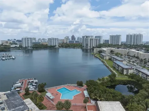 2855 Leonard Drive Aventura FL 33160