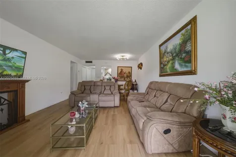 2855 Leonard Drive Aventura FL 33160