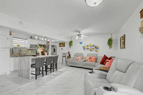 399 NW 72nd Avenue Miami FL 33126