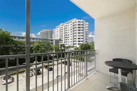 1300 Lincoln Road Miami Beach FL 33139
