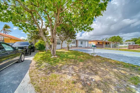 7620 SW 21st Street Miami FL 33155