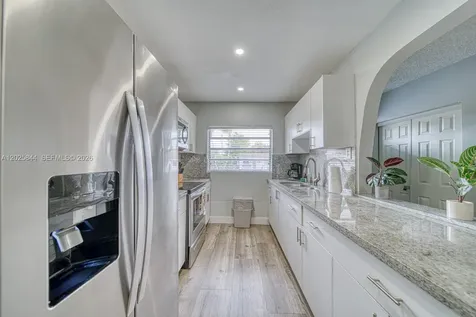 7620 SW 21st Street Miami FL 33155