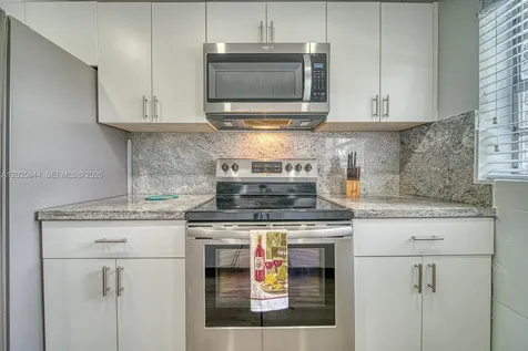 7620 SW 21st Street Miami FL 33155