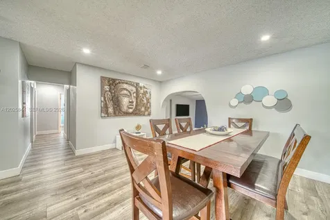 7620 SW 21st Street Miami FL 33155