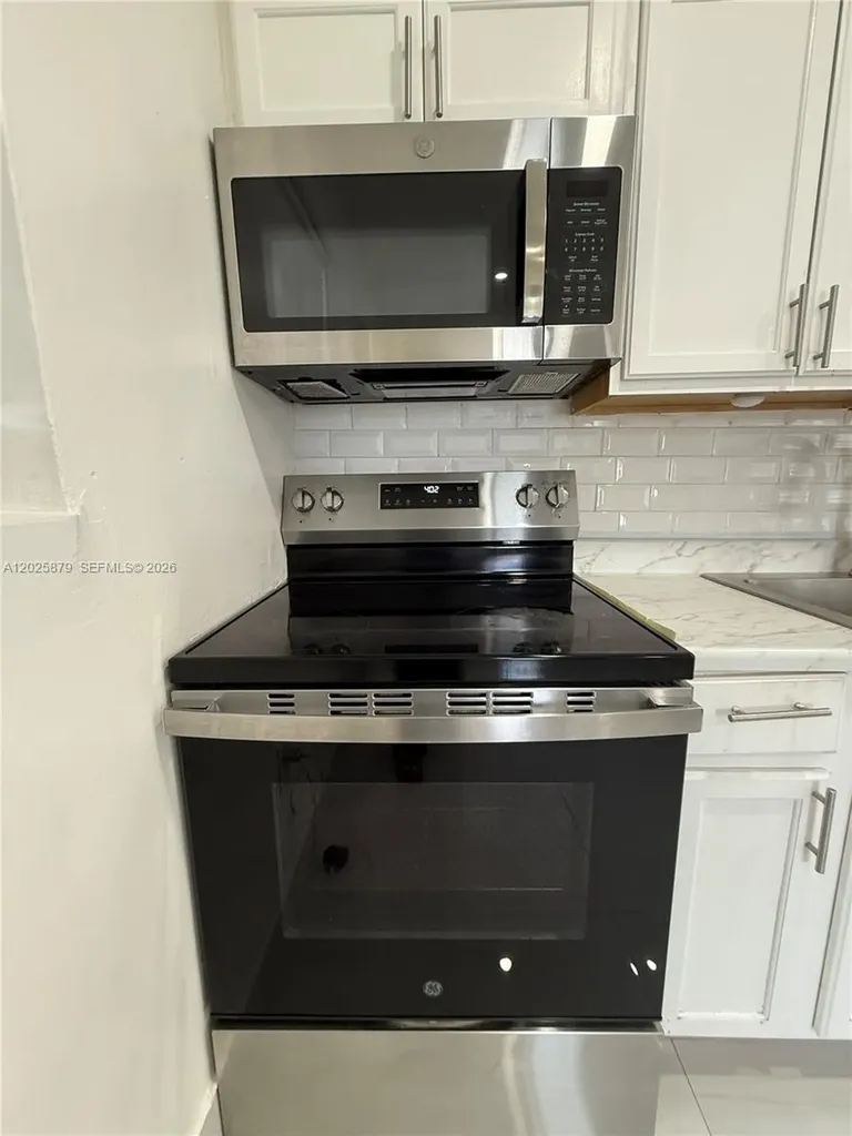 1816 NW 25th Terrace Fort Lauderdale FL 33311
