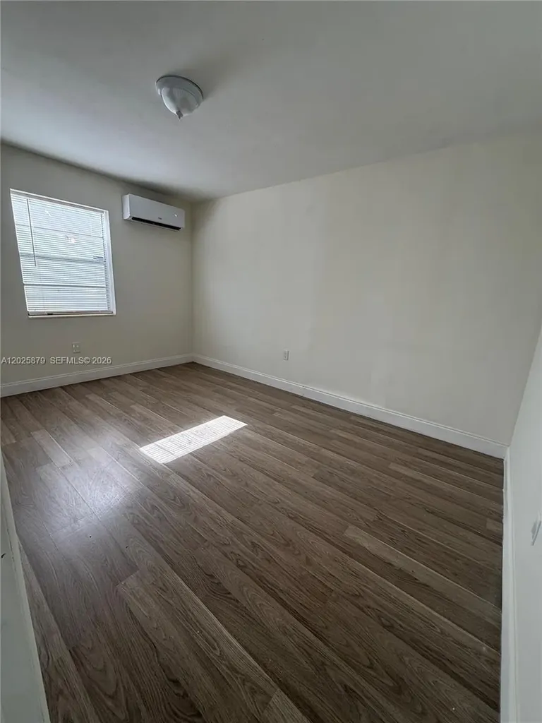 1816 NW 25th Terrace Fort Lauderdale FL 33311