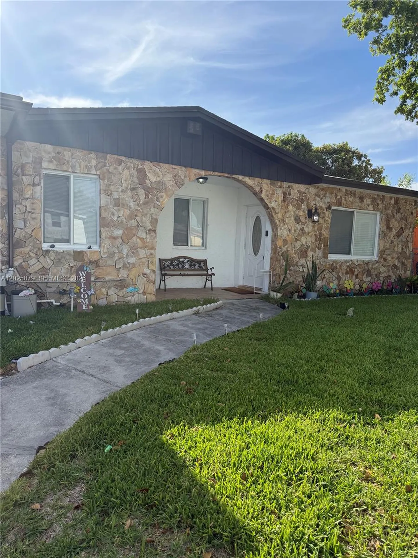 1816 NW 25th Terrace Fort Lauderdale FL 33311