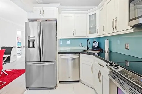 556 La Villa Drive Miami Springs FL 33166