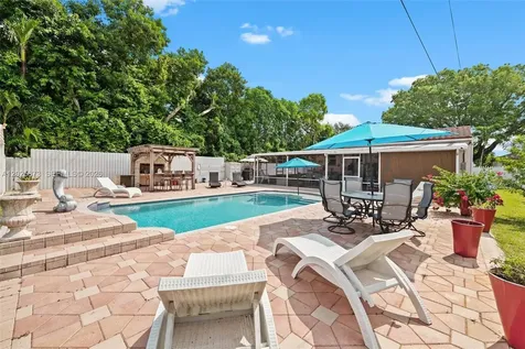 556 La Villa Drive Miami Springs FL 33166