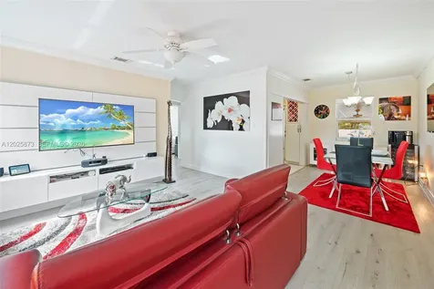556 La Villa Drive Miami Springs FL 33166