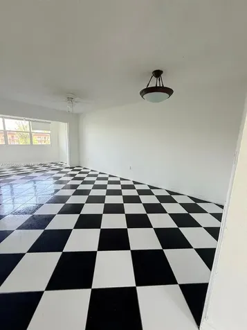 8595 Sunrise Lakes Boulevard Sunrise FL 33322