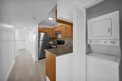6891 SW 7th Street Margate FL 33068