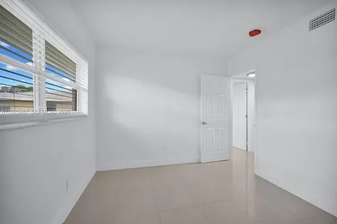 6891 SW 7th Street Margate FL 33068