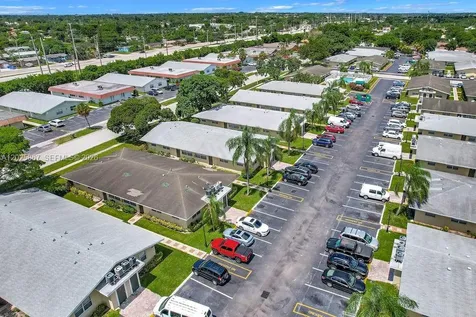6891 SW 7th Street Margate FL 33068