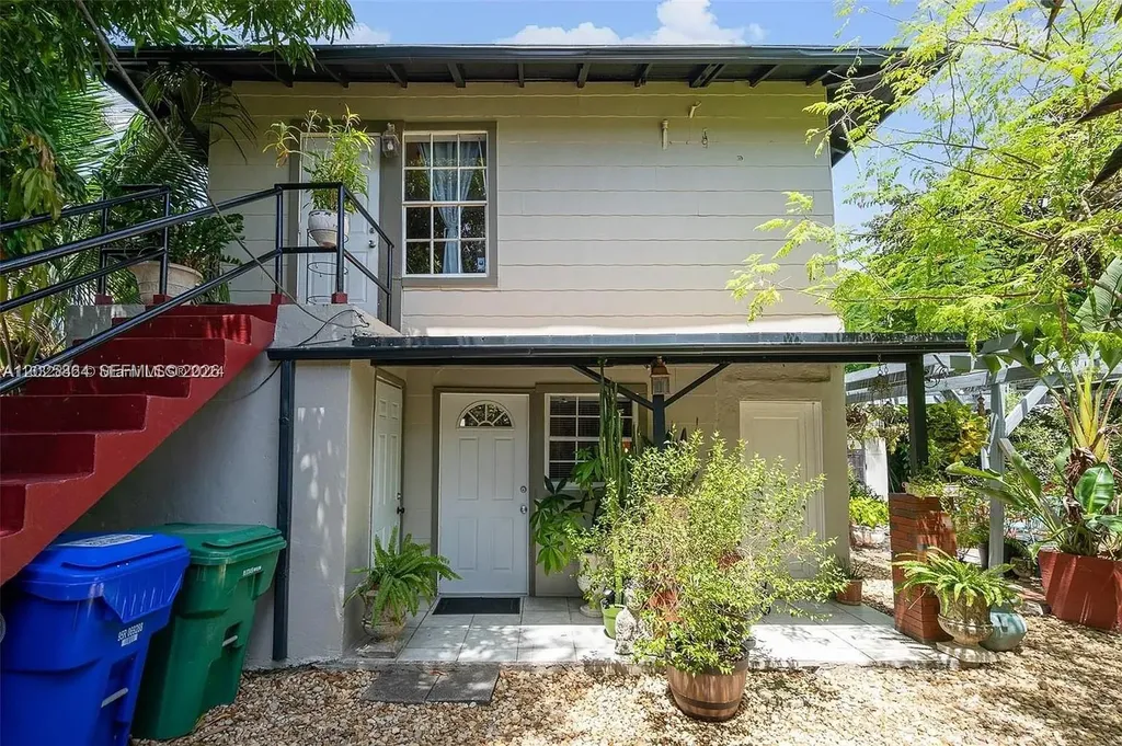 226 SW 6th Avenue Miami FL 33130